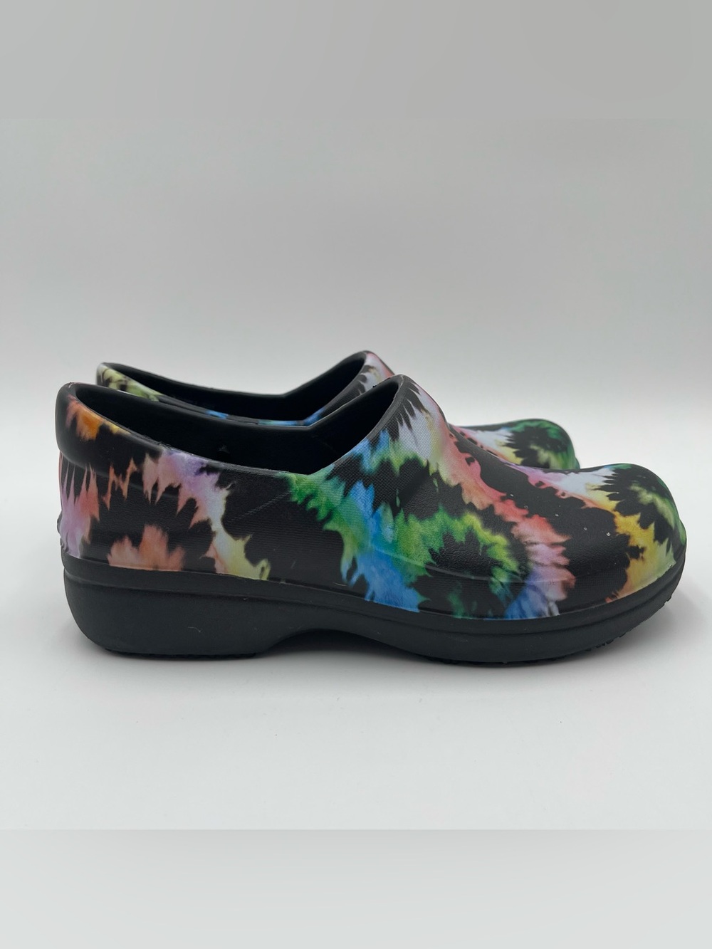 Crocs Neria Pro II Slip On Work Nurse Clogs Shoes Black Tie Dye Womens Size 7 - Picture 5 of 12